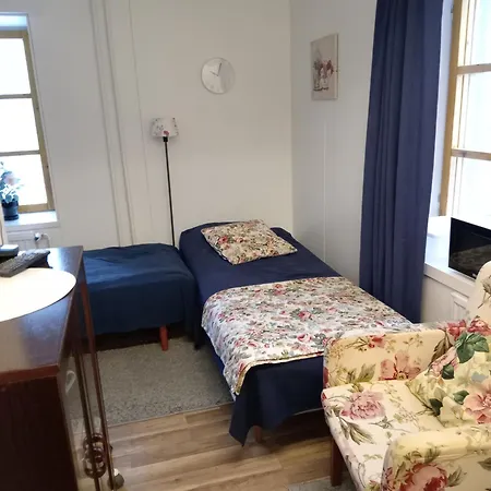 Koveron Majatalo بيت ريفي