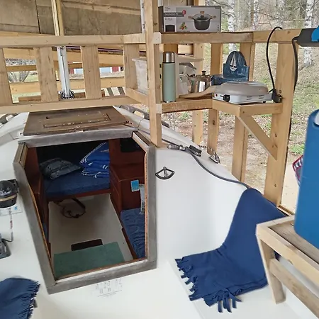 بيت ريفي Koveron Majatalo Kovero