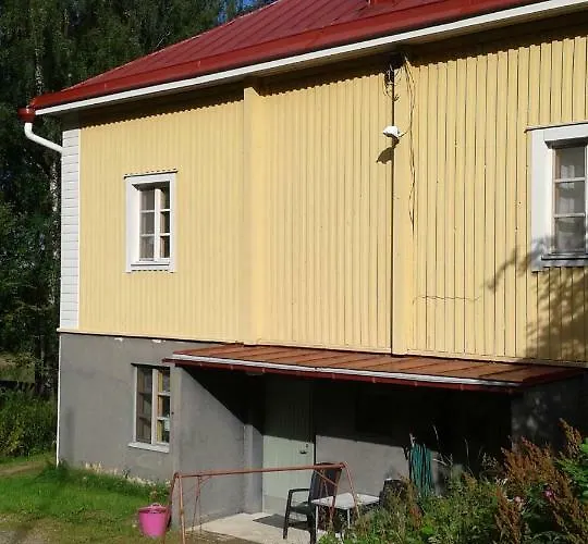 Koveron Majatalo אורחן